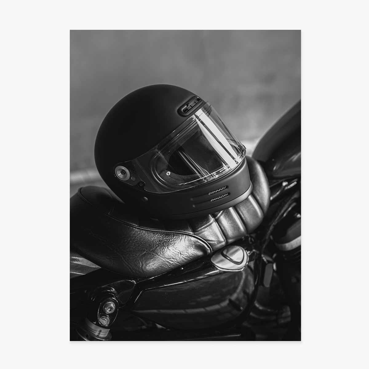 Póster de un casco de motorista