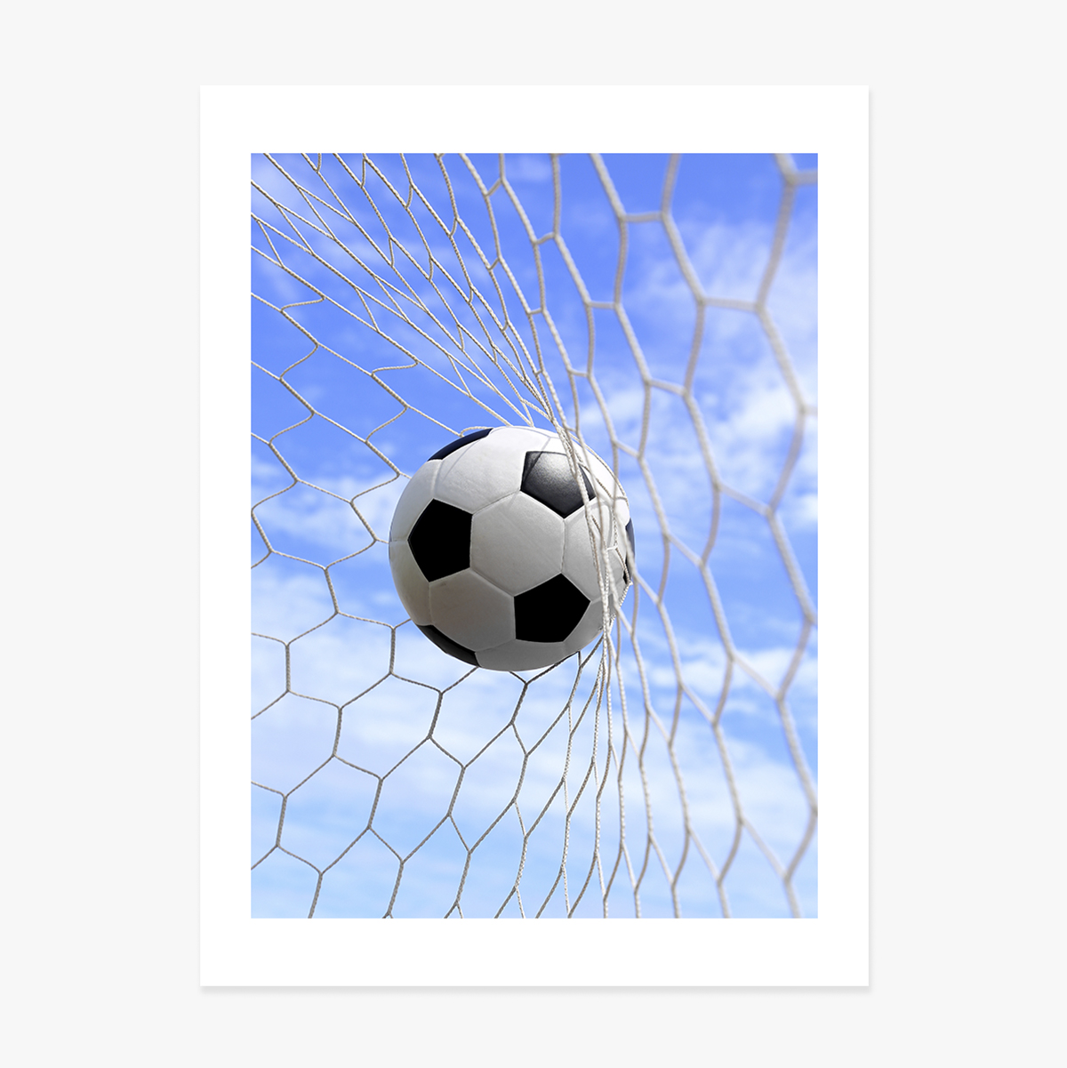 Póster: «El balón en la portería de fútbol»